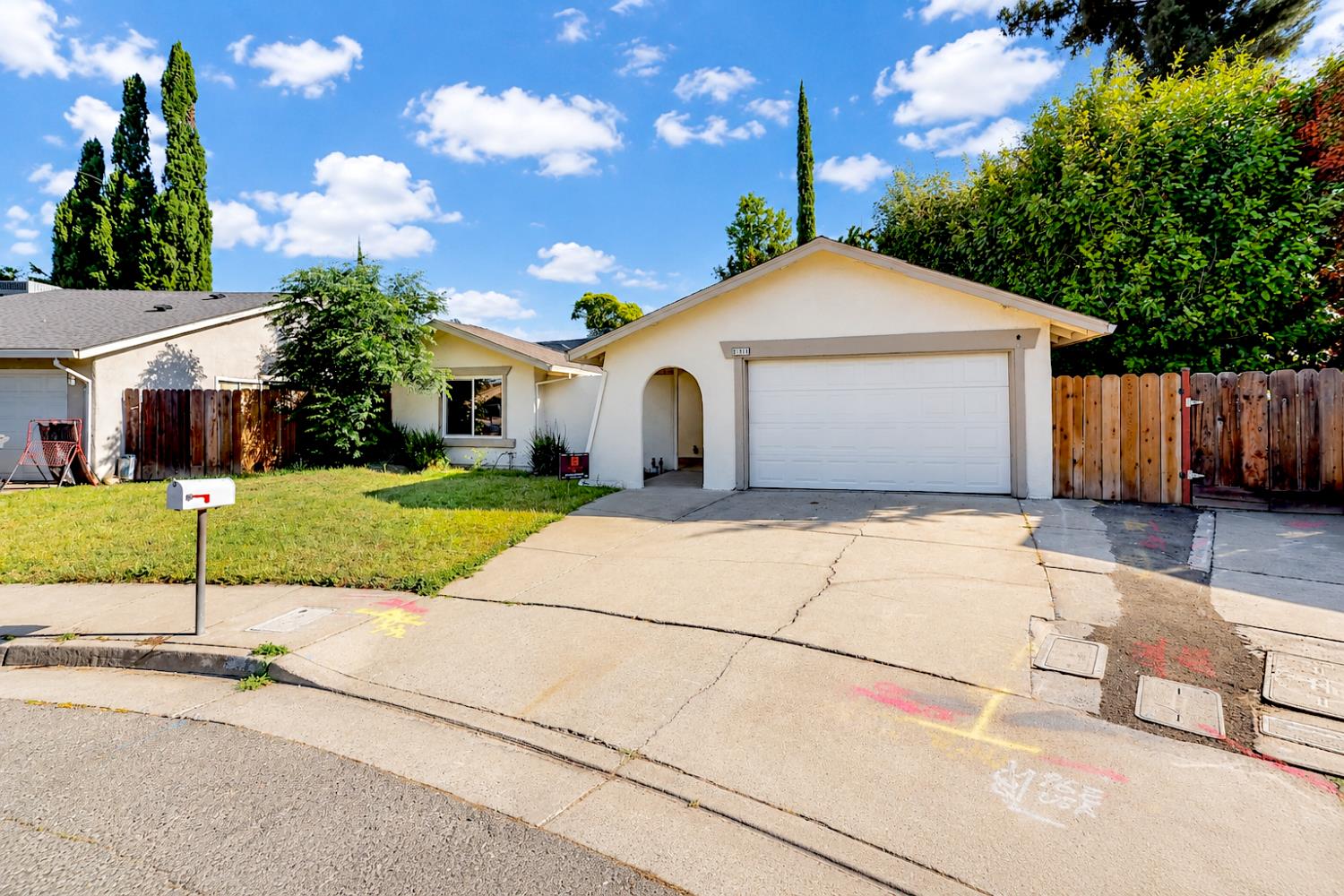 205 Oakhurst Court Merced, CA 95340 - Photo 4 of 75
