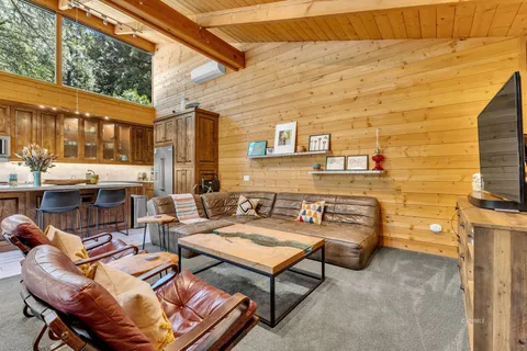 $830,000 | 24924 Fern Valley Road, Idyllwild, CA 92549
