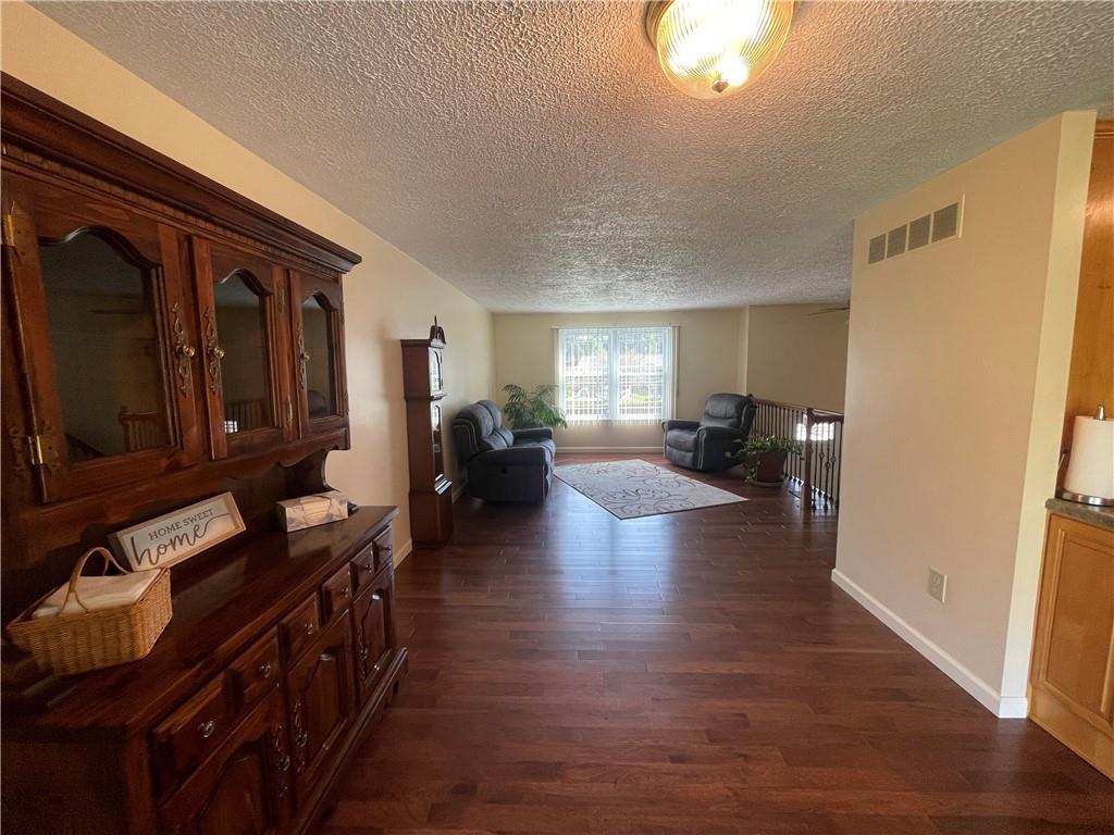 136 Browns Hill Road Valencia, PA 16059 - Photo 20 of 36 Gallery Image 20