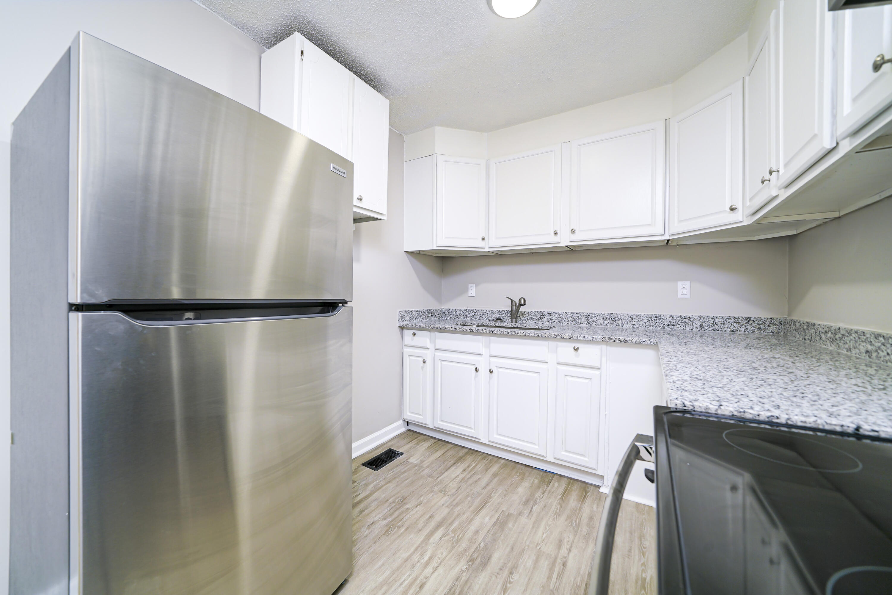 343 Walnut Street Thomson, GA 30824 - Photo 8 of 18 DSC09870-Edit