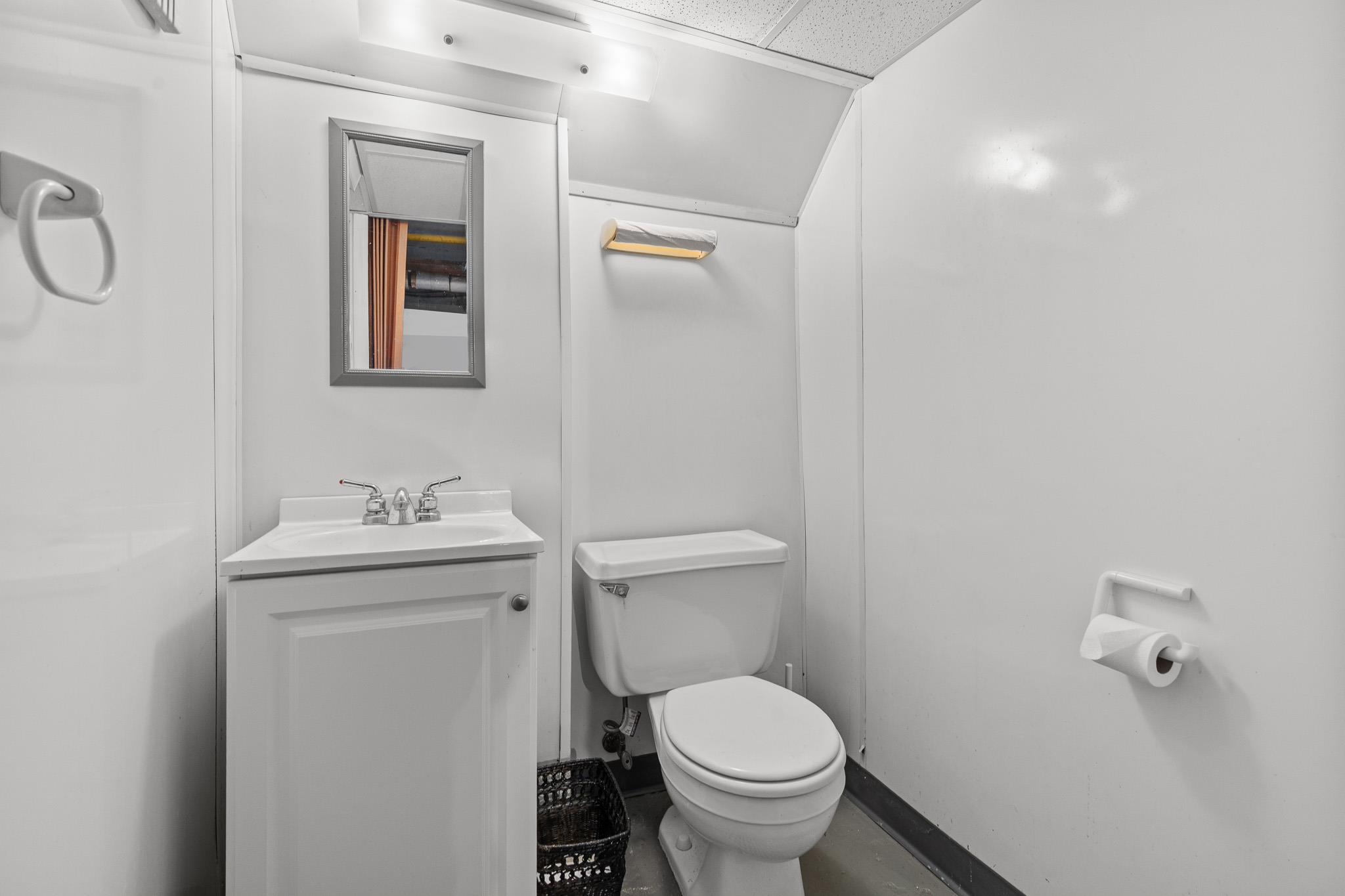 162 Huber Street Secaucus, NJ 07094 - Photo 15 of 35 Gallery Image 15