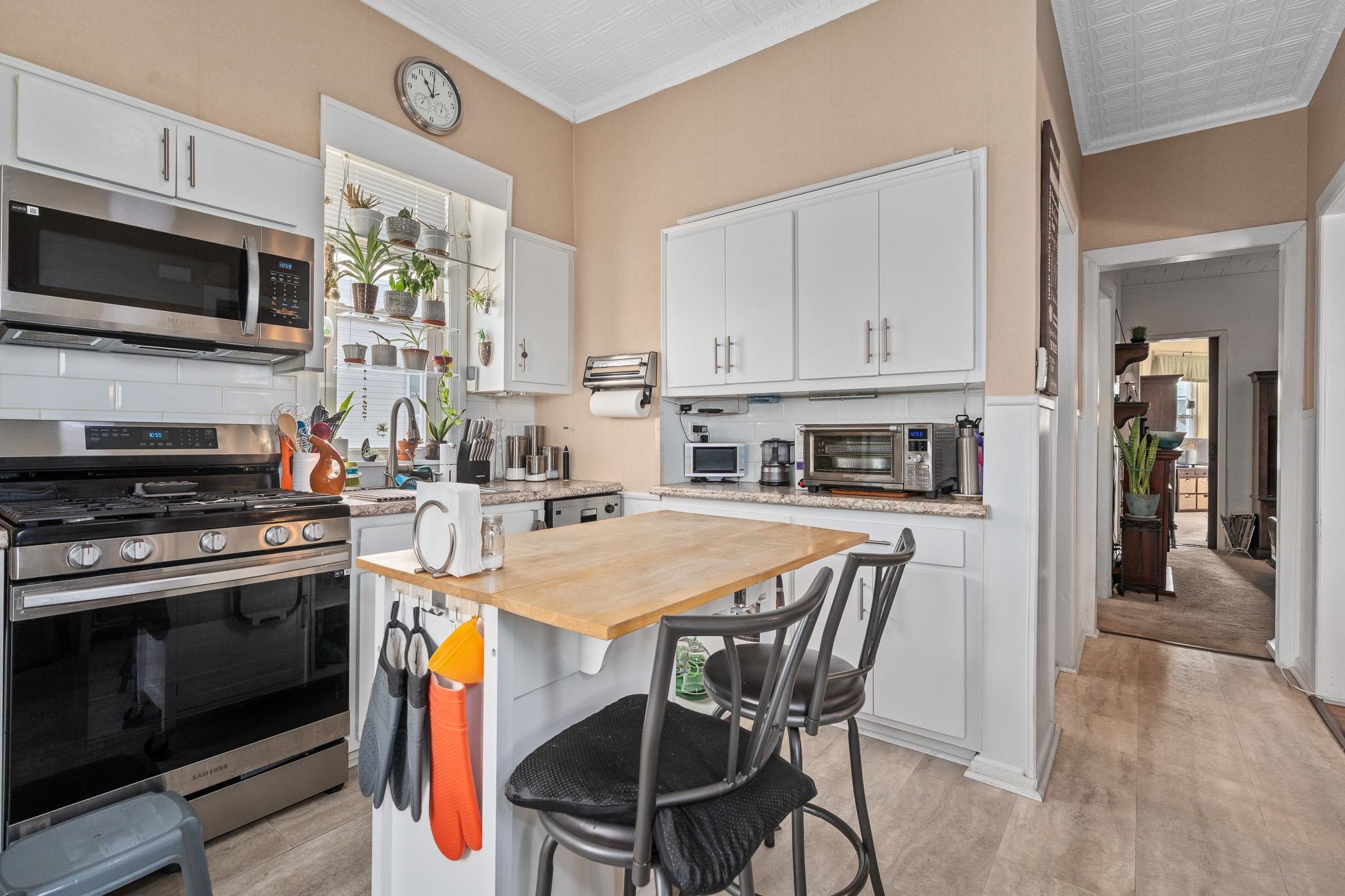 162 Huber Street Secaucus, NJ 07094 - Photo 21 of 35 Gallery Image 21