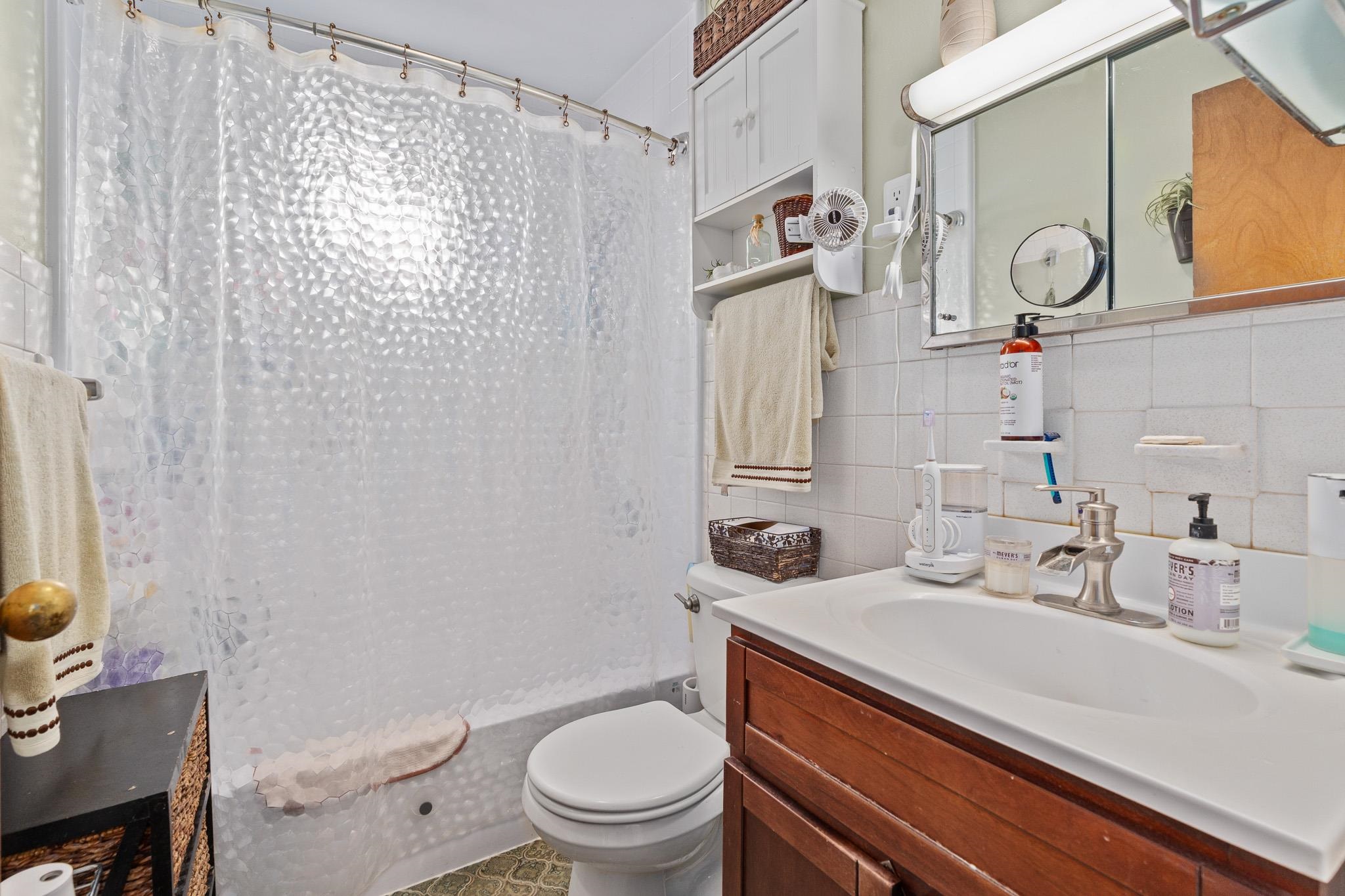 162 Huber Street Secaucus, NJ 07094 - Photo 26 of 35 Gallery Image 26