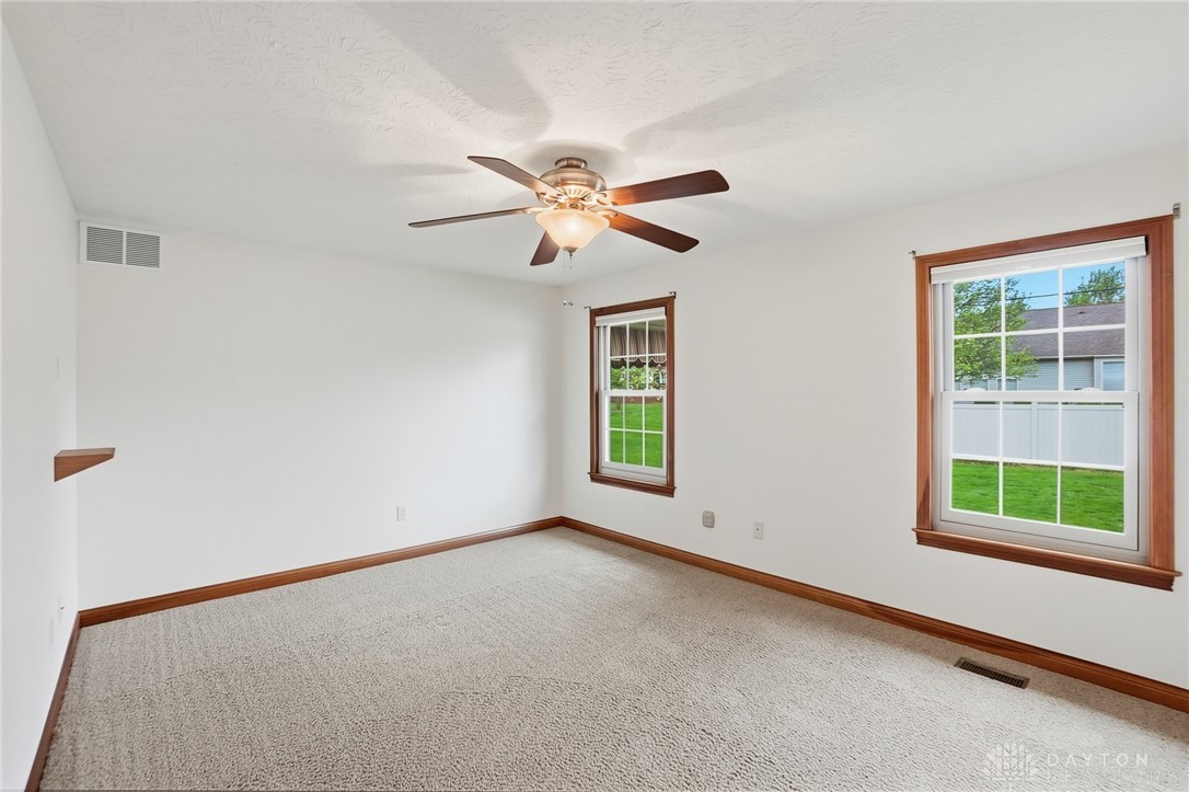 522 Northpoint Court Troy, OH 45373 - Photo 15 of 45