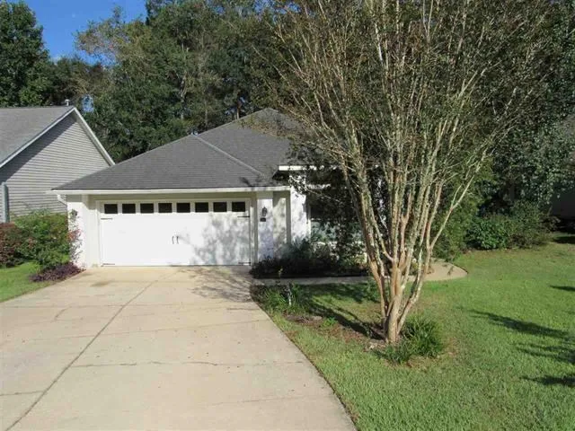 $2,100 | 1047 Parkview Drive, Tallahassee, FL 32311