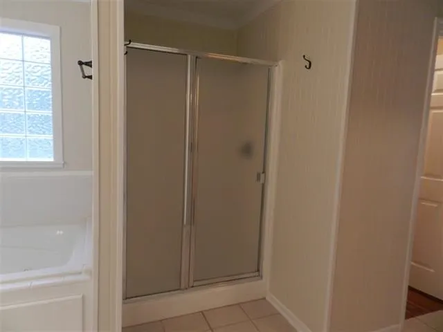 $2,100 | 1047 Parkview Drive, Tallahassee, FL 32311