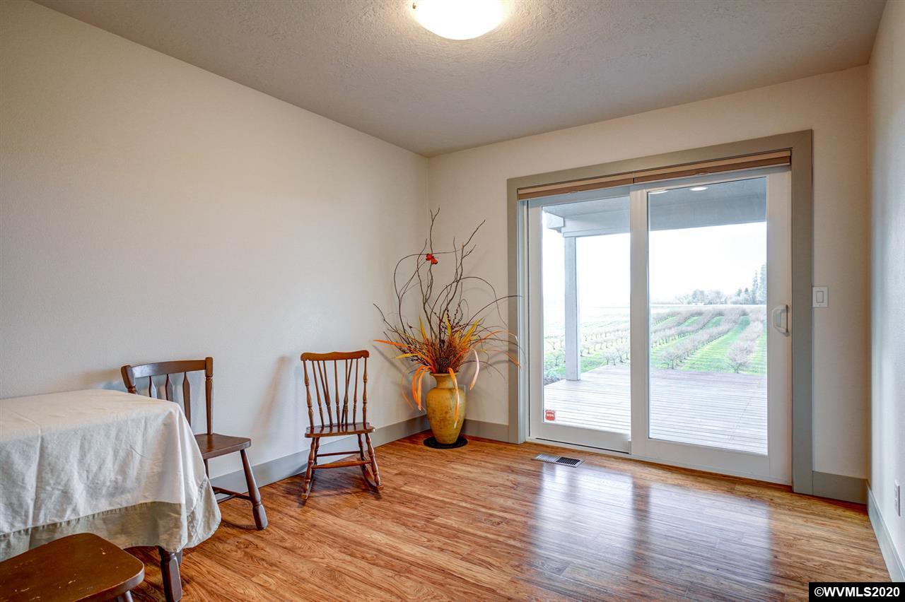 35606 Riverside Drive Albany, OR 97321 - Photo 24 of 42 Gallery Image 24