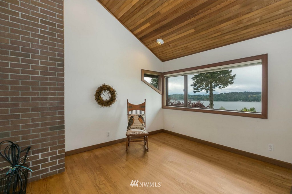 10901 Fraser Road Southeast Port Orchard, WA 98367 - Photo 22 of 25 Gallery Image 22