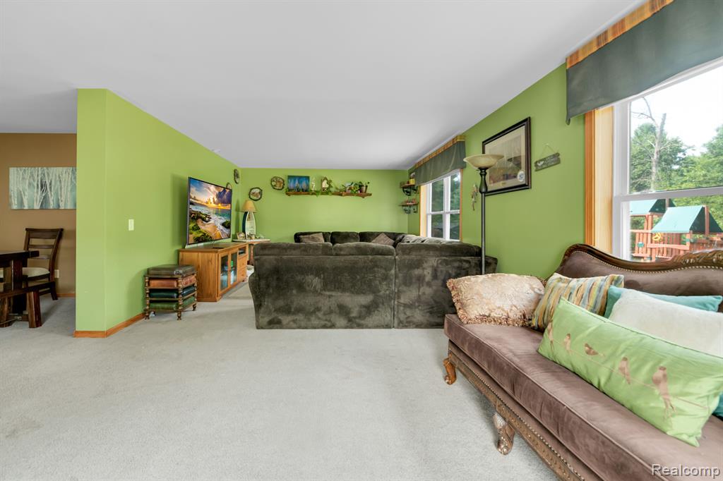 807 Wilderness Road Alger, MI 48610 - Photo 20 of 48