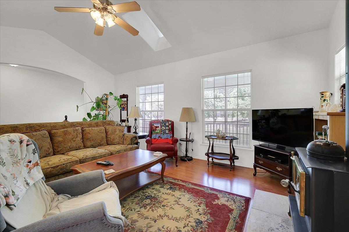 9844 Texas Hill Road Oregon House, CA 95962 - Photo 12 of 99 Gallery Image 12