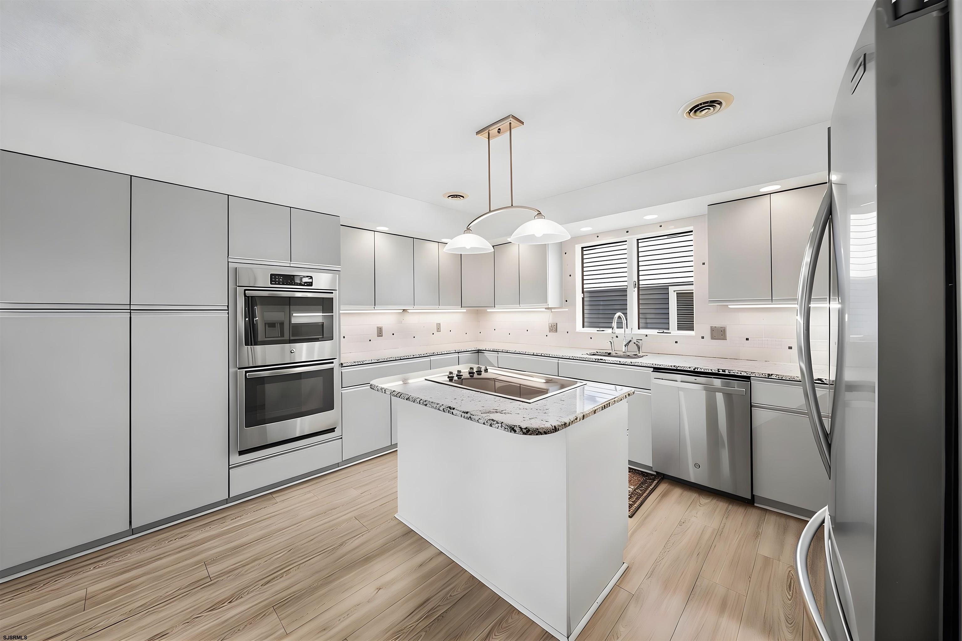 81 Lagoon Boulevard Brigantine, NJ 08203 - Photo 18 of 39