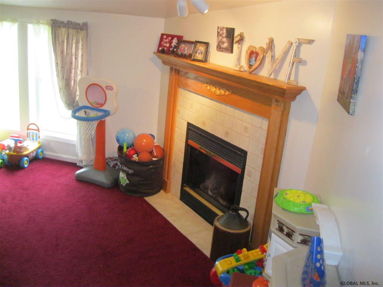 107 Groveside Road Pittstown, NY 12090 - Photo 7 of 14 BEDROOM