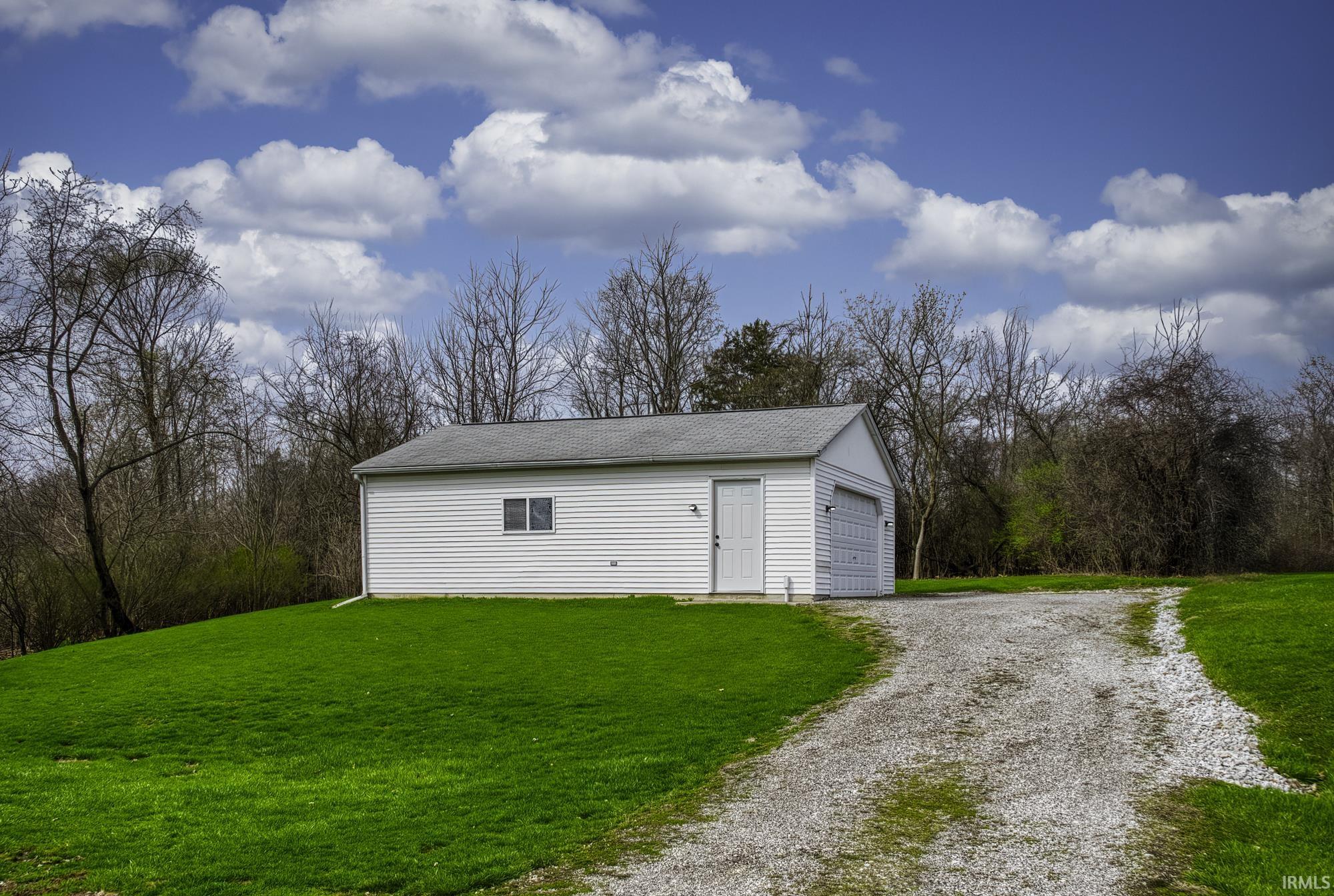 1817 Beineke Road Fort Wayne, IN 46808 - Photo 32 of 36