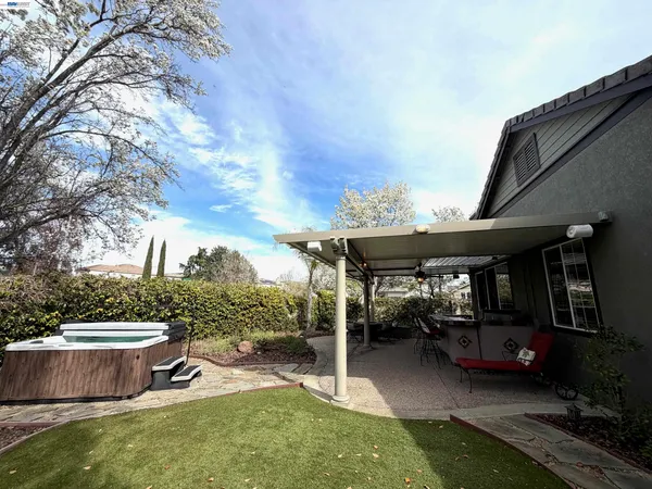 $1,299,000 | 6492 Altamar Circle, Livermore, CA 94551