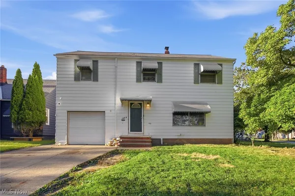 $110,000 | 18519 Maple Heights Boulevard, Maple Heights, OH 44137