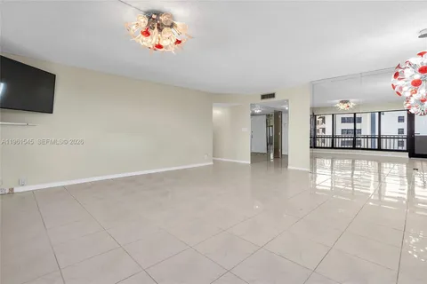 a view of a livingroom with window