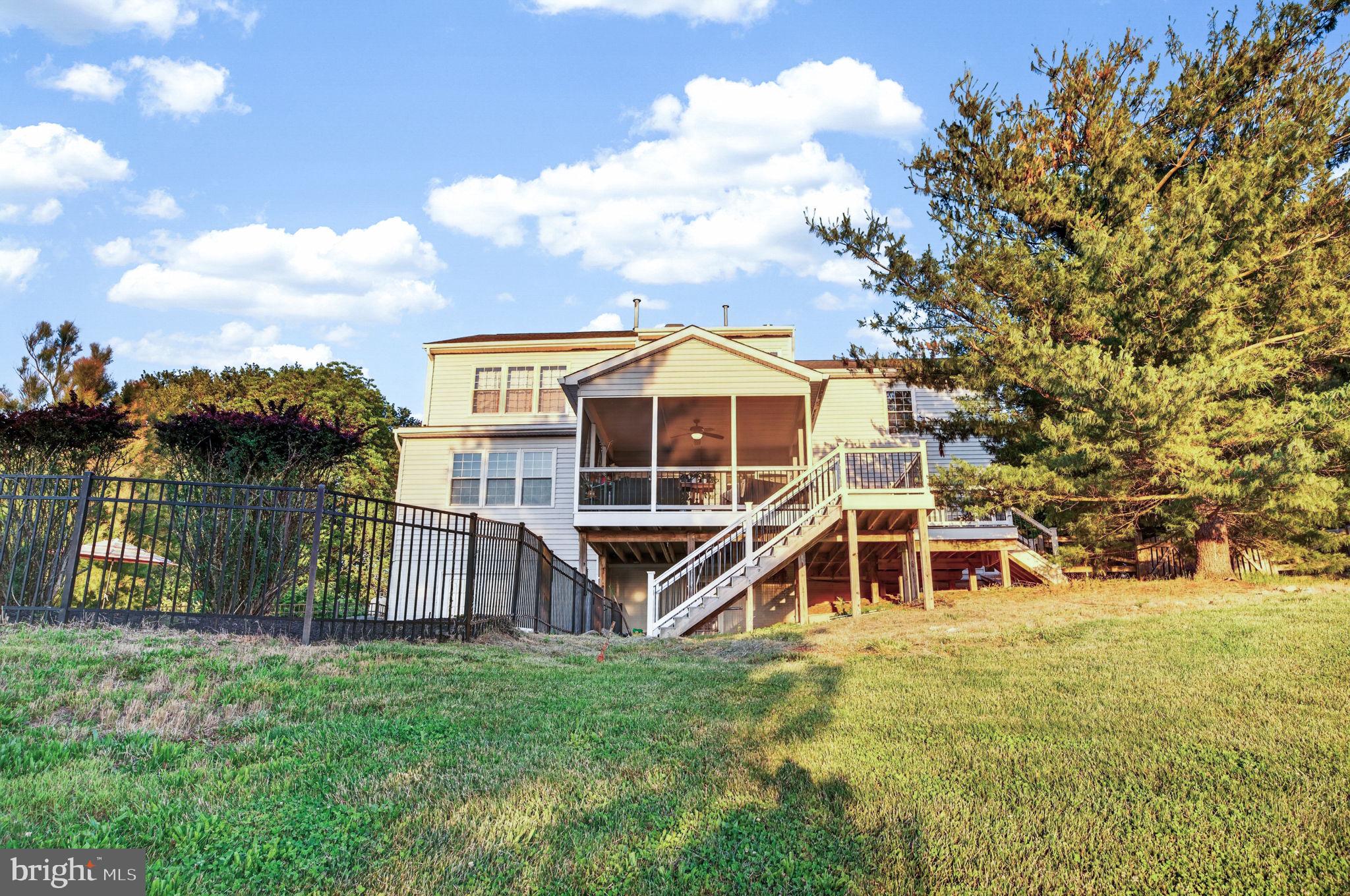 8840 Mapleville Road Mount Airy, MD 21771 - Photo 85 of 106 aluminum fencing around pool