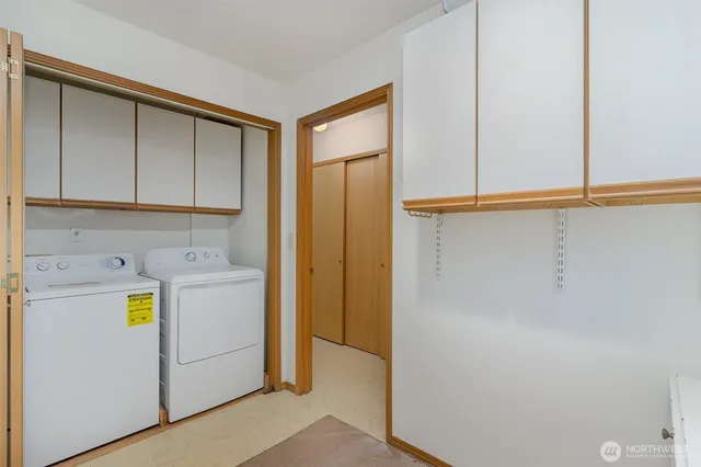 $4,500 | 6525 39th Avenue Southwest, Seattle, WA 98136