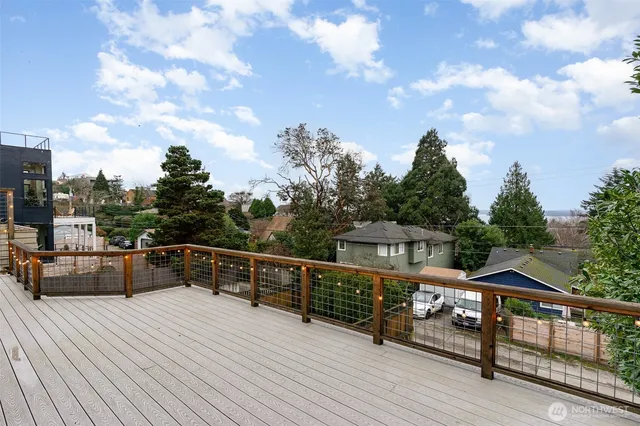 $4,500 | 6525 39th Avenue Southwest, Seattle, WA 98136