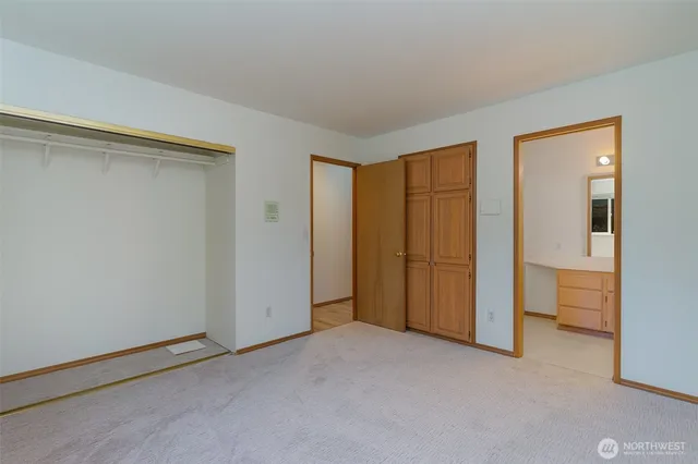 $4,500 | 6525 39th Avenue Southwest, Seattle, WA 98136