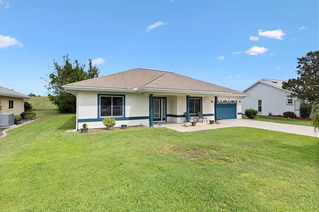 a view of livingroom with furniture and closet