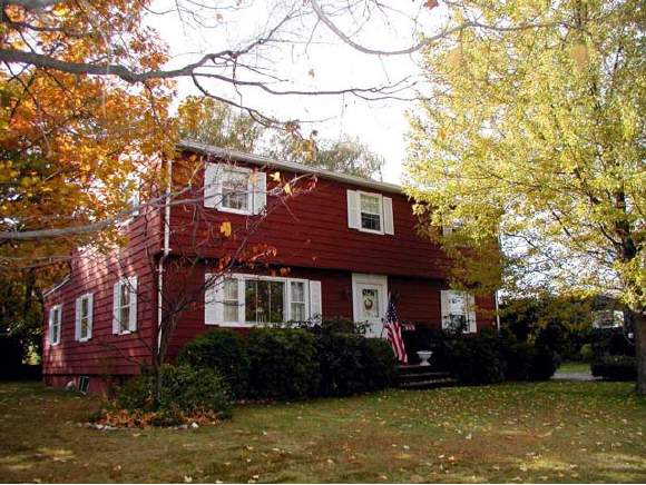 10 Sewall Road Portsmouth, NH 03801 - Photo 1 of 3 Gallery Image 1
