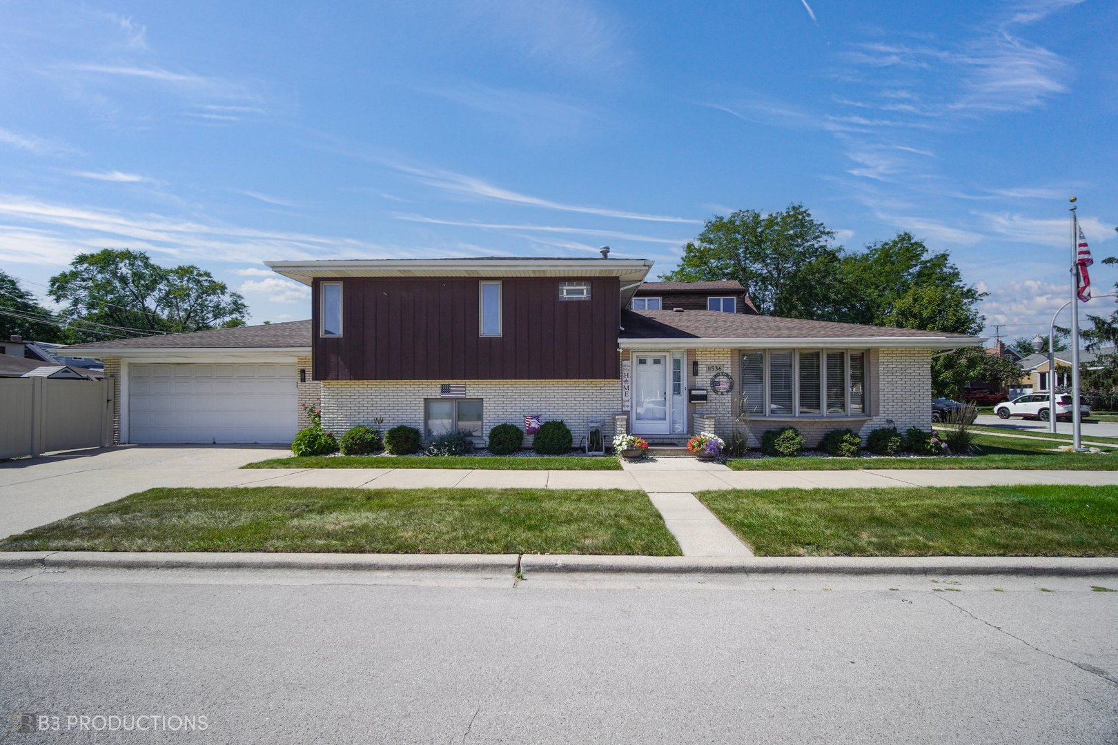 11536 South Central Park Ave  