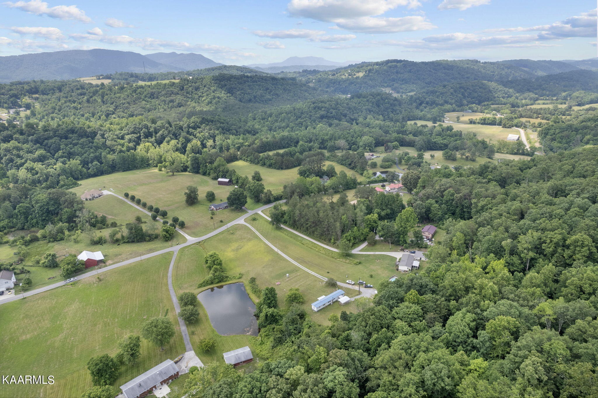 175 Tater Valley Road Luttrell, TN 37779 - Photo 28 of 29 Gallery Image 28