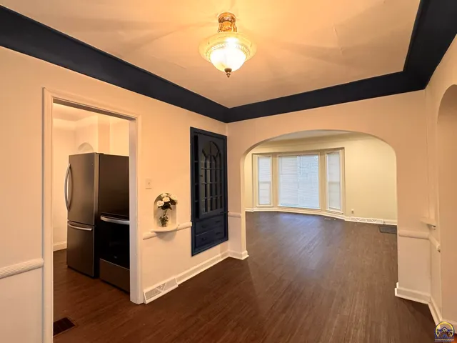 $184,500 | 317 Southwest Hillside Drive, Topeka, KS 66611