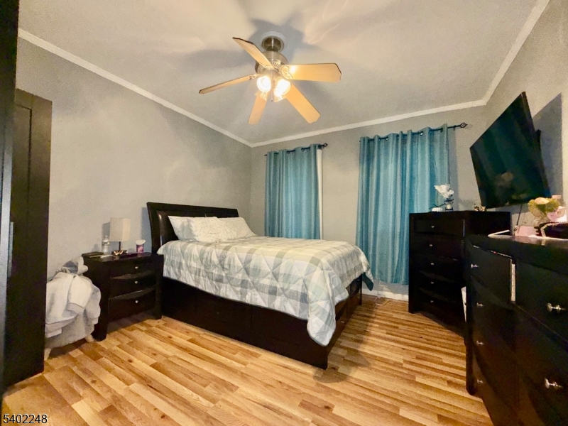 92 Maple Avenue, Unit 1 Wallington, NJ 07057 - Photo 5 of 7