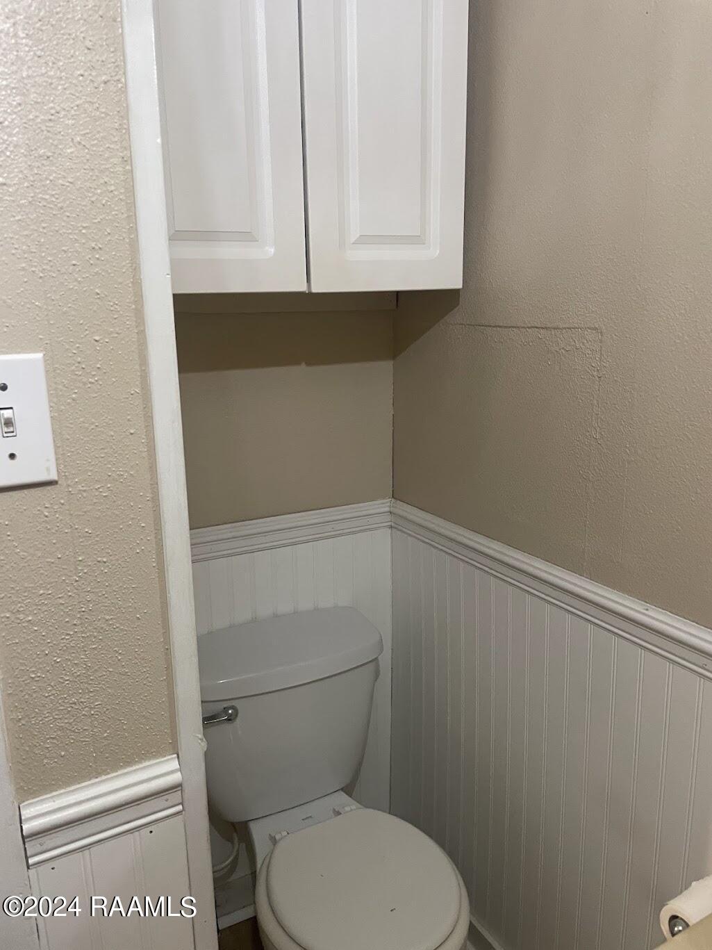 135 Cajun Creek Road Rayne, LA 70578 - Photo 11 of 24 cajun master bath WC