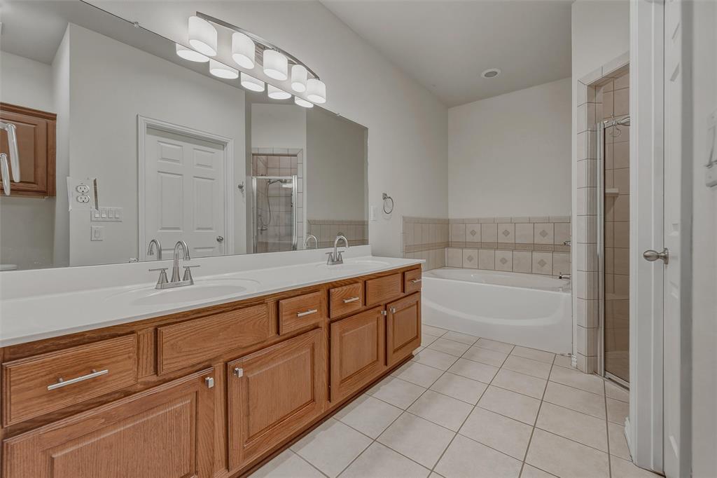 160 Greathouse Village Decatur, TX 76234 - Photo 23 of 28 Gallery Image 23