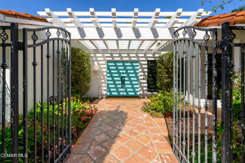 87 Pinecrest Road Westlake Village, CA 91361 - Photo 16 of 76