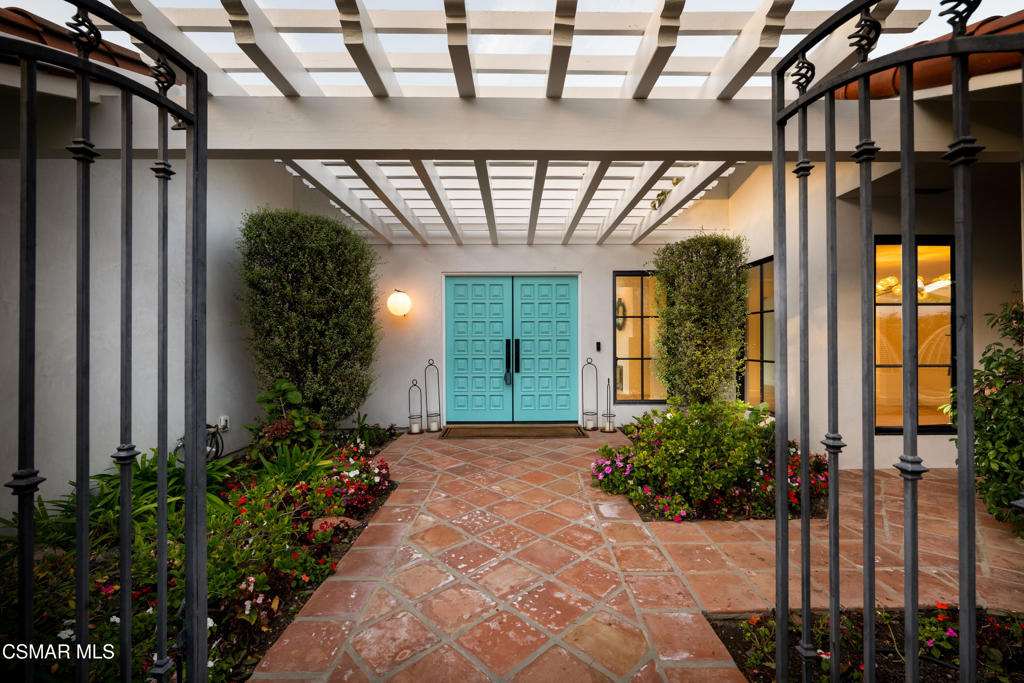 87 Pinecrest Road Westlake Village, CA 91361 - Photo 3 of 76 a front view of a house with a porch