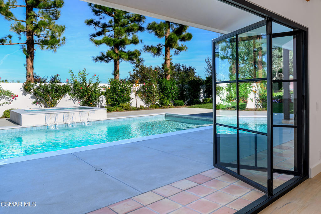 87 Pinecrest Road Westlake Village, CA 91361 - Photo 34 of 76 a view of a backyard with a garden