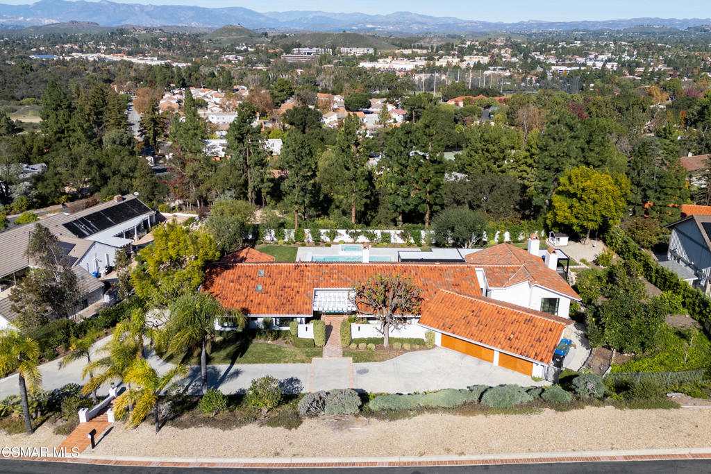 87 Pinecrest Road Westlake Village, CA 91361 - Photo 76 of 76 an aerial view of residential houses with outdoor space and trees