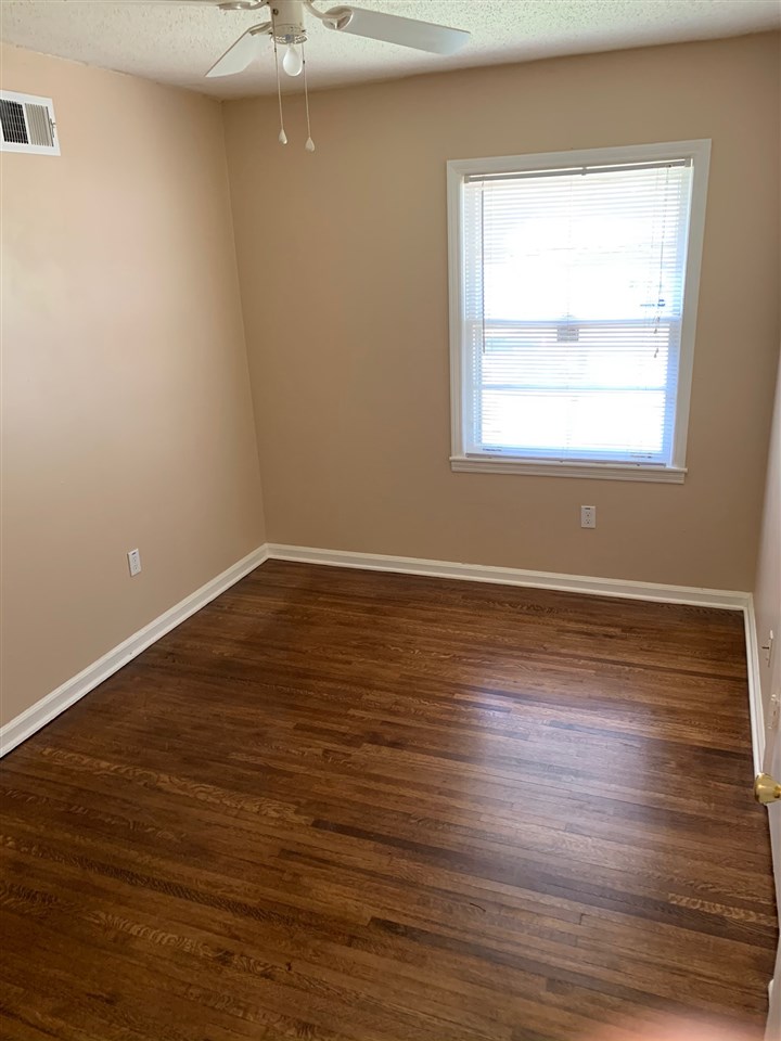1390 Whitewater Road Memphis, TN 38117 - Photo 14 of 17 Gallery Image 14
