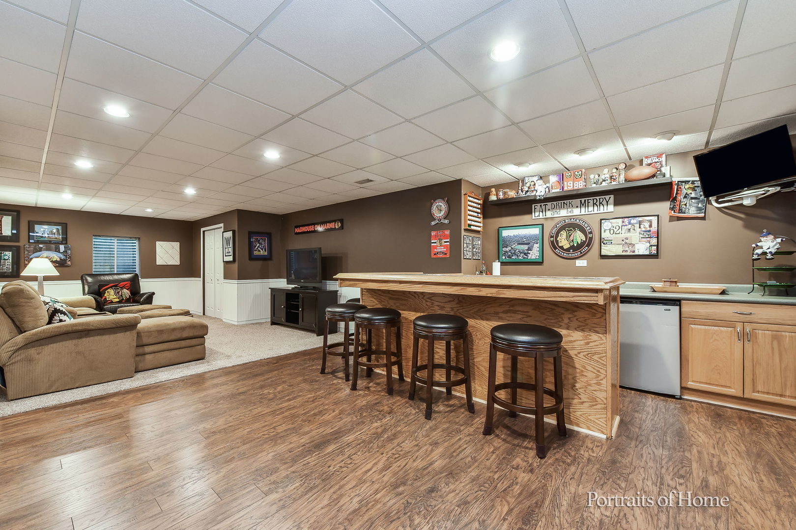 1813 Marne Road Bolingbrook, IL 60490 - Photo 24 of 30 a kitchen with stainless steel appliances granite countertop a stove and a wooden floors