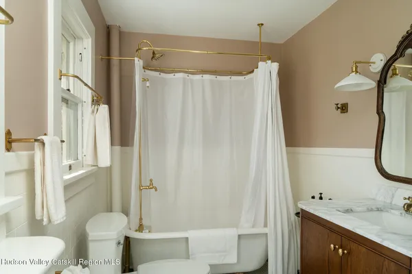 $965,000 | 379 County Rte 28B, Valatie, NY 12184