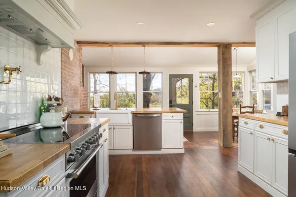 $965,000 | 379 County Rte 28B, Valatie, NY 12184