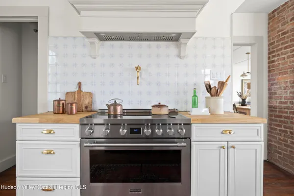 $965,000 | 379 County Rte 28B, Valatie, NY 12184