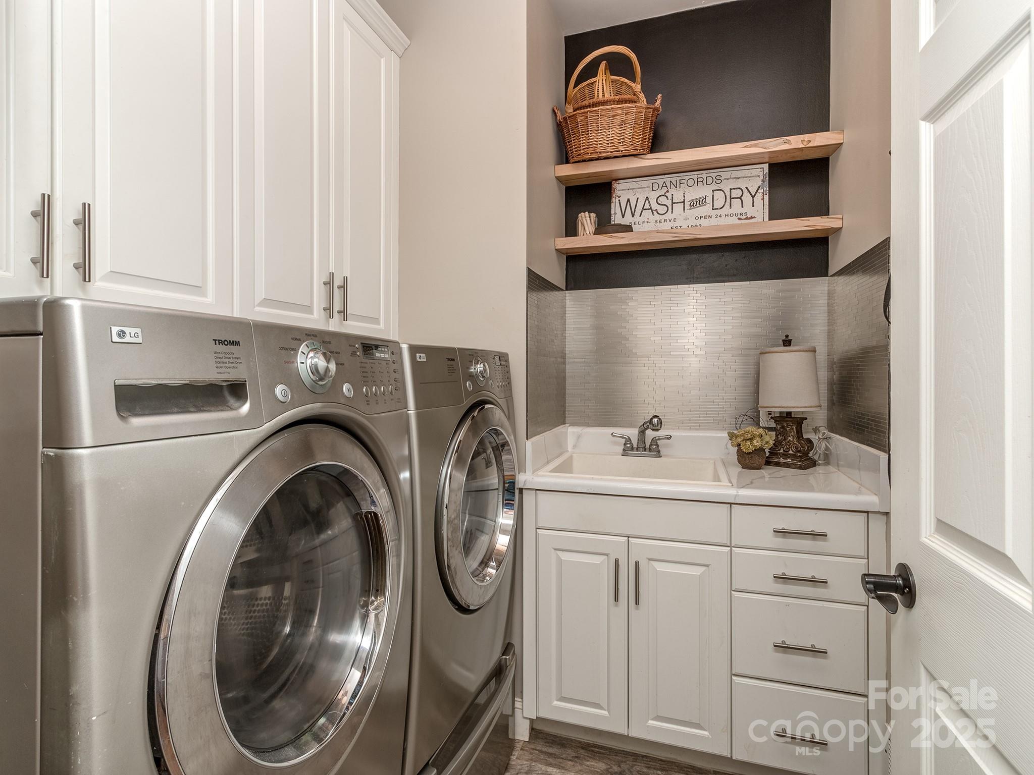 5951 Johnson Road Clover, SC 29710 - Photo 38 of 48 a utility room with dryer and washer