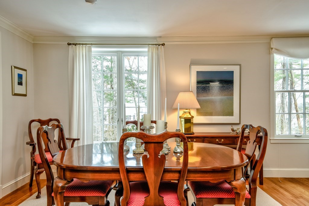 14 Woodridge Road Wellesley, MA 02482 - Photo 12 of 36