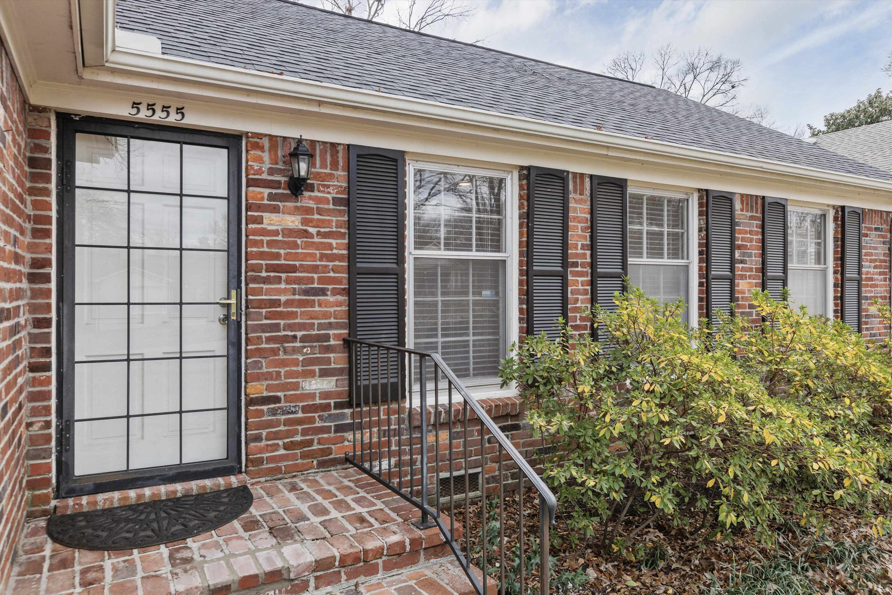 5555 Barfield Road Memphis, TN 38120 - Photo 22 of 23 a front view of a house