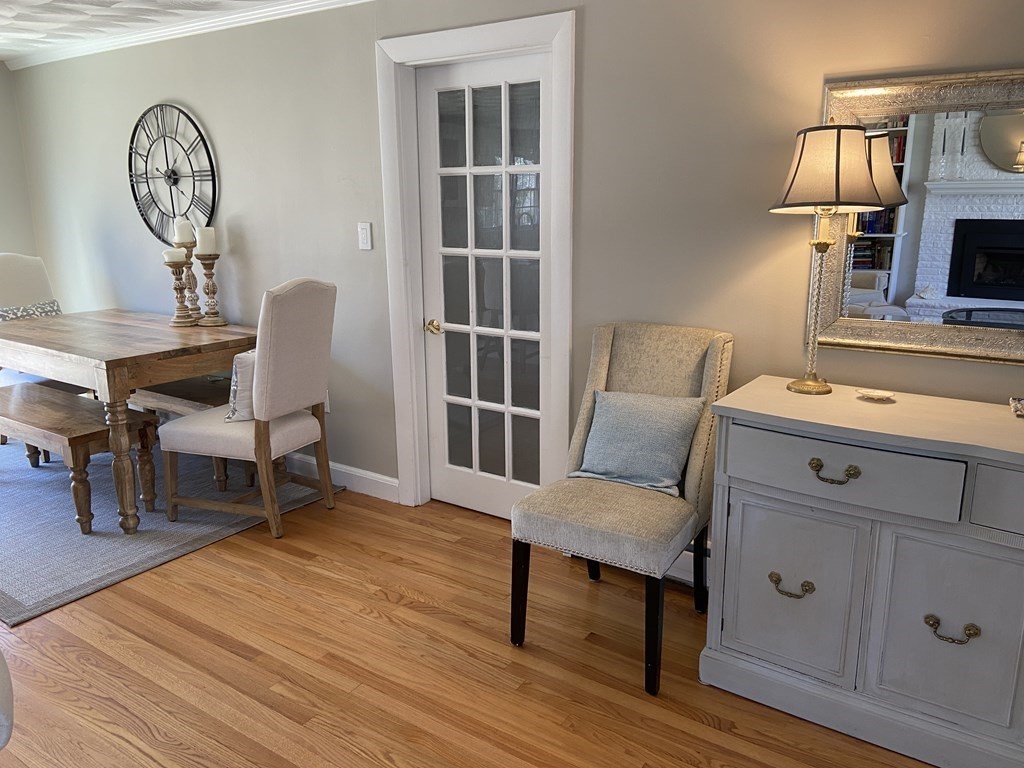 260 Marked Tree Road Holliston, MA 01746 - Photo 11 of 28