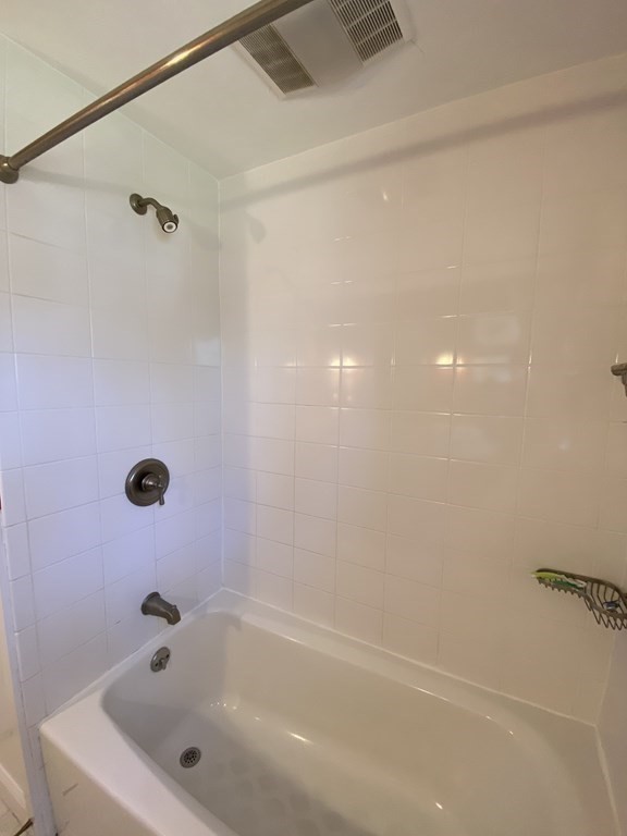 260 Marked Tree Road Holliston, MA 01746 - Photo 17 of 28