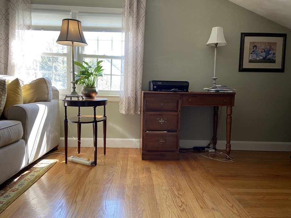 260 Marked Tree Road Holliston, MA 01746 - Photo 20 of 28