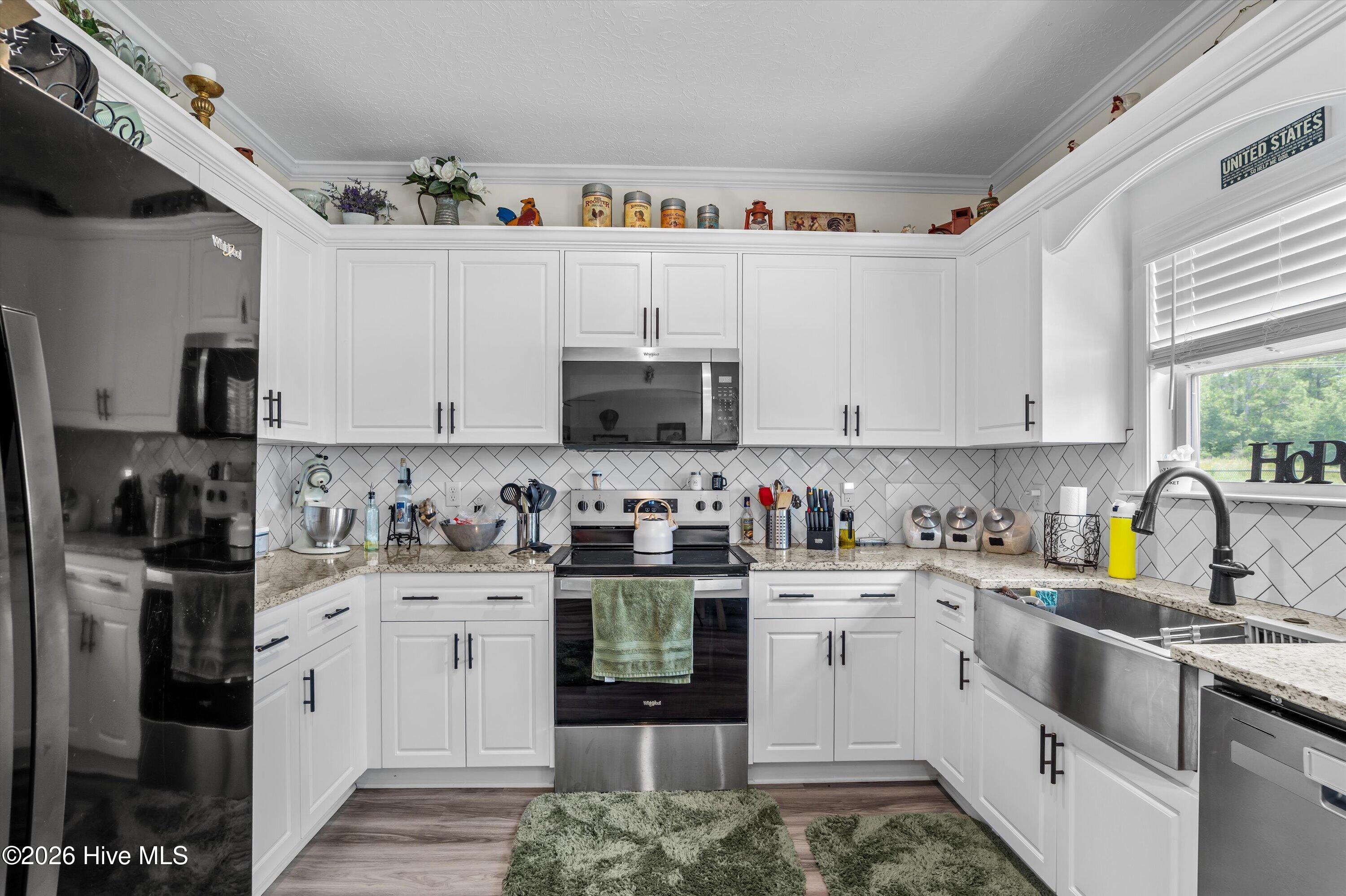 885 Inlet Surf Way Warrenville, SC 29851 - Photo 29 of 34 Full View Kitchen