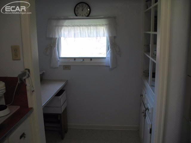 3483 West Mount Morris Road Mount Morris, MI 48458 - Photo 4 of 23 21286455-3.JPG