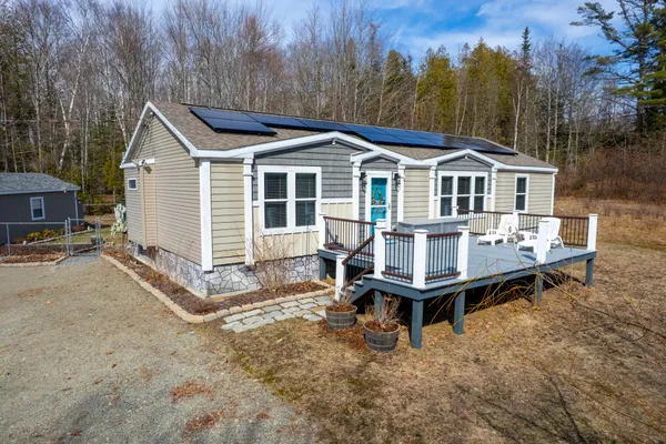 $475,000 | 112 Racoon Cove Road, Lamoine, ME 04605